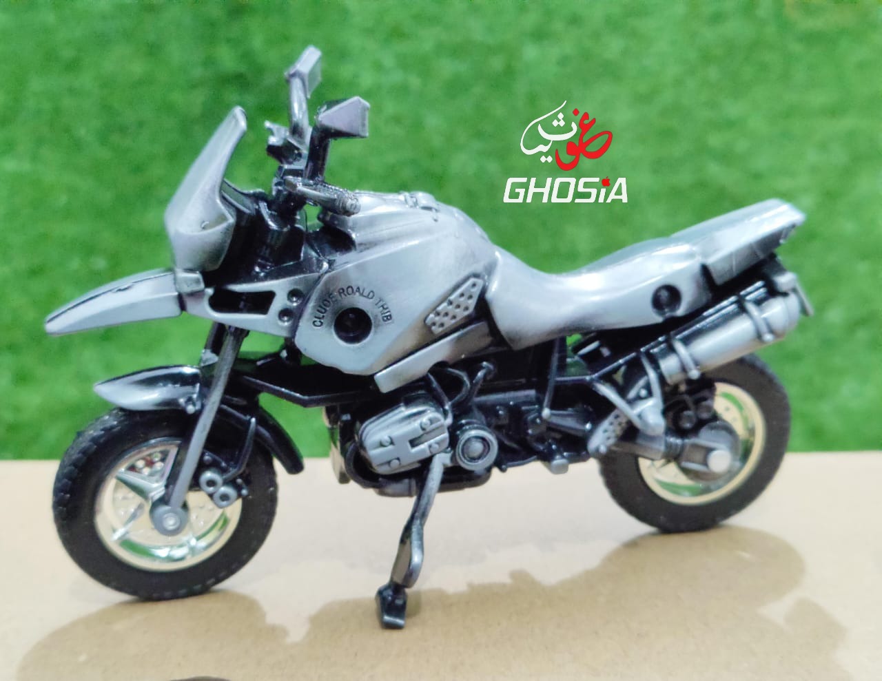Alloy Motorcycle Model Bike Decorative Ornament Adult Toy Simulation Decoration Piece Alloy Children Collection Home Decoration - Ghosia Mall's
