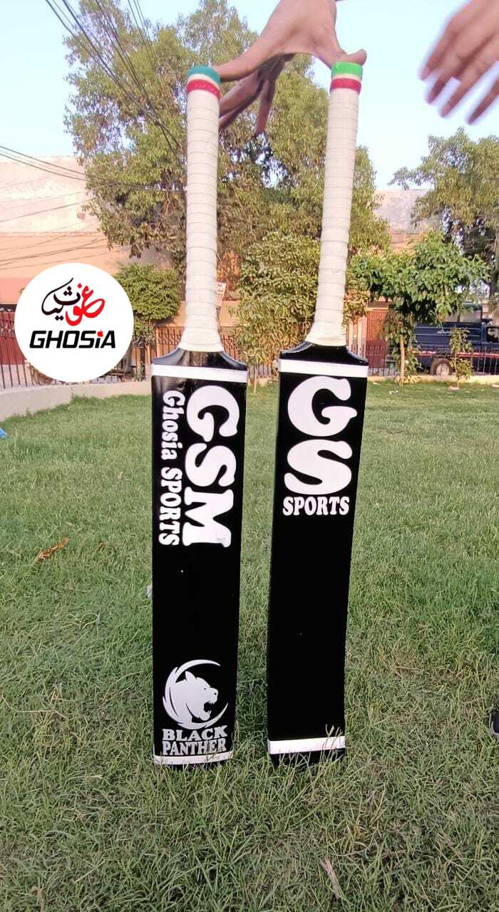 Black Panther Cricket Bat with Beautiful Bag Ghosia Sports - Ghosia Mall's
