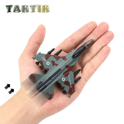 4 Pull-Back Airplanes Set Diecast Fighter Planes Toy for Kids Gift Party favor Collection