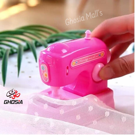 Mini Sewing Machine Toy for Kids Battery Operated Girl Dollhouse Accessories Pretend Play Toys For Girls